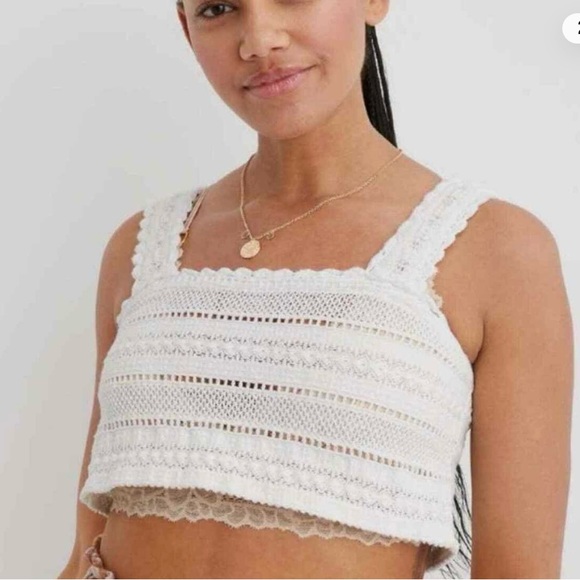 American Eagle | Crotch Knit White Crop Top - Picture 2 of 2